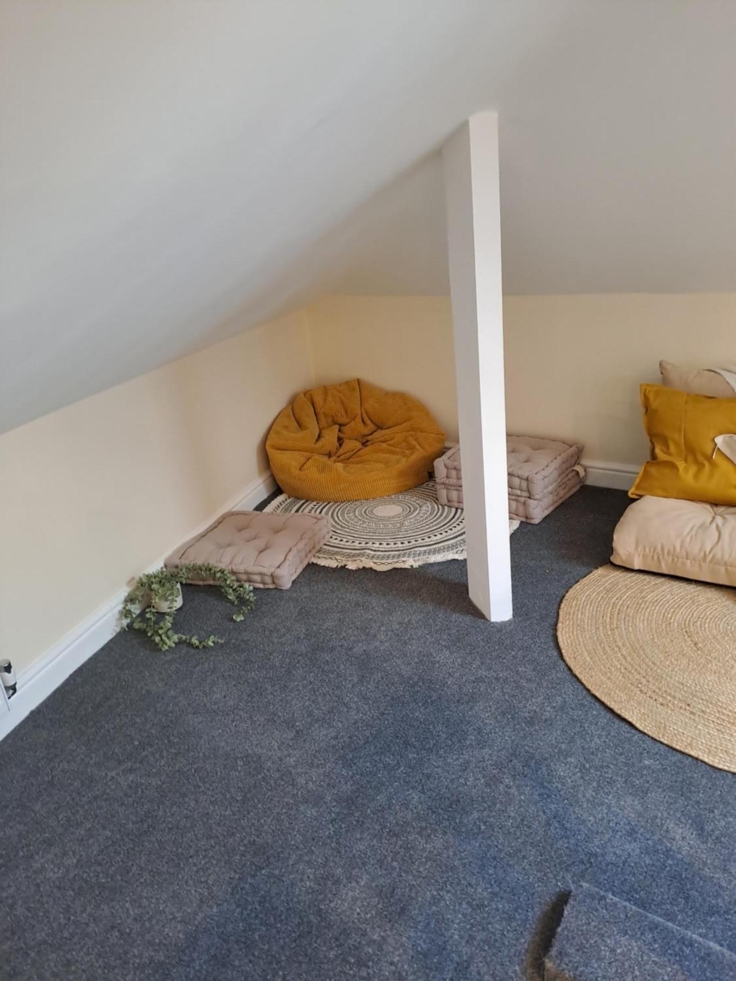 Ferienwohnung Modern Cosy Corner Flat 3 Bed And Loft Sleep 7 People London Exterior foto